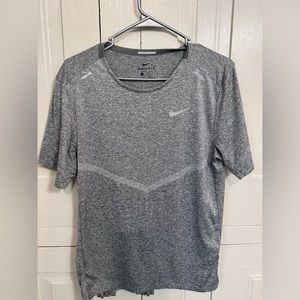 Women’s Nike Shirt